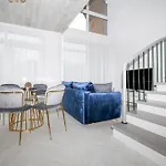 Cohost I Cozy 3bd With Terrace Near The Sea *