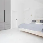 Cohost I Cozy 3bd With Terrace Near The Sea