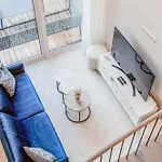 Cohost I Cozy 3bd With Terrace Near The Sea