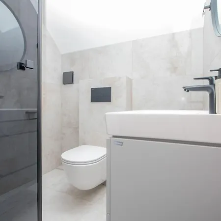 Apartment Cohost I Cozy 3bd With Terrace Near The Sea Palanga