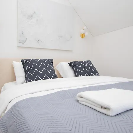 Cohost I Cozy 3bd With Terrace Near The Sea * Palanga