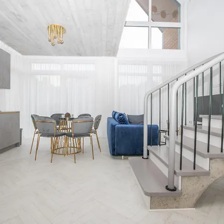 Cohost I Cozy 3bd With Terrace Near The Sea