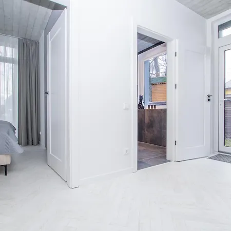 Cohost I Cozy 3bd With Terrace Near The Sea * Palanga
