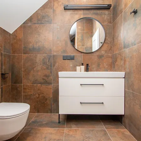 Cohost I Cozy 3bd With Terrace Near The Sea Palanga