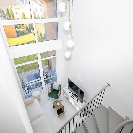 Cohost I Cozy 3bd With Terrace Near The Sea Apartment Palanga