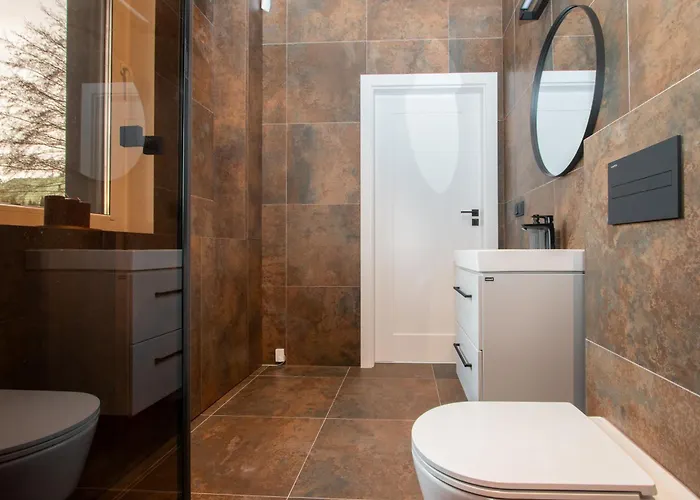 公寓 Cohost I Cozy 3bd With Terrace Near The Sea