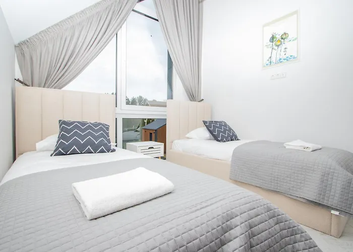 Cohost I Cozy 3bd With Terrace Near The Sea 公寓