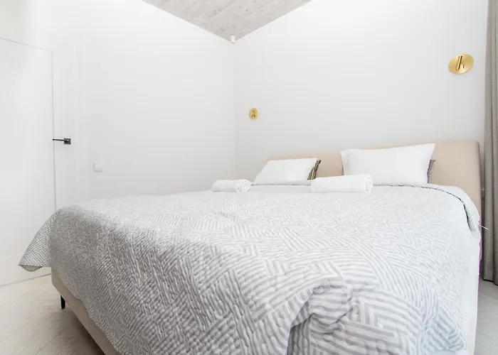 Cohost I Cozy 3bd With Terrace Near The Sea 帕兰加