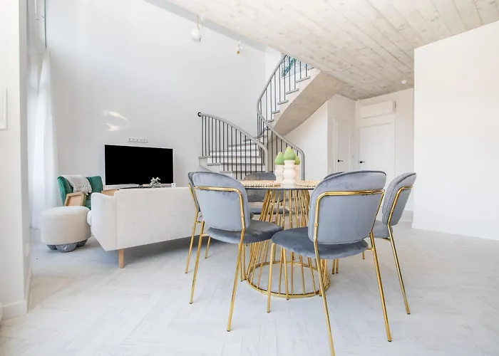 Cohost I Cozy 3bd With Terrace Near The Sea 公寓